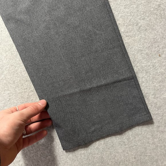 Travis Matthews Pants Mens 36x31 Gray Chino Golf Performance Stretch Polyester - Picture 4 of 12